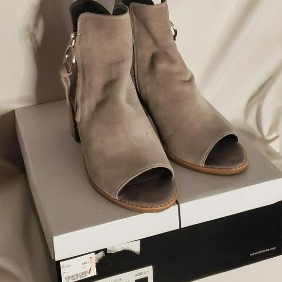 Dolce Vita “Levi” Suede Peep Toe Bootie in Gray Sz 9.5- Shipping Incl - Picture 3 of 15